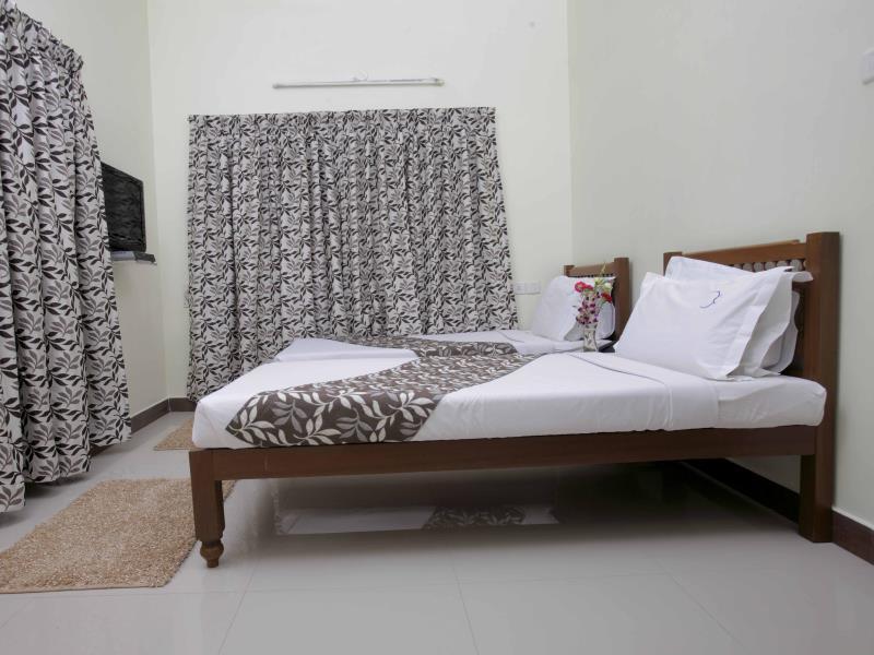 Hotel Crescent Inn Chennai Eksteriør billede