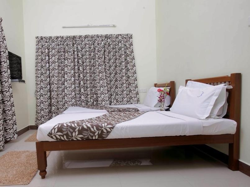 Hotel Crescent Inn Chennai Eksteriør billede