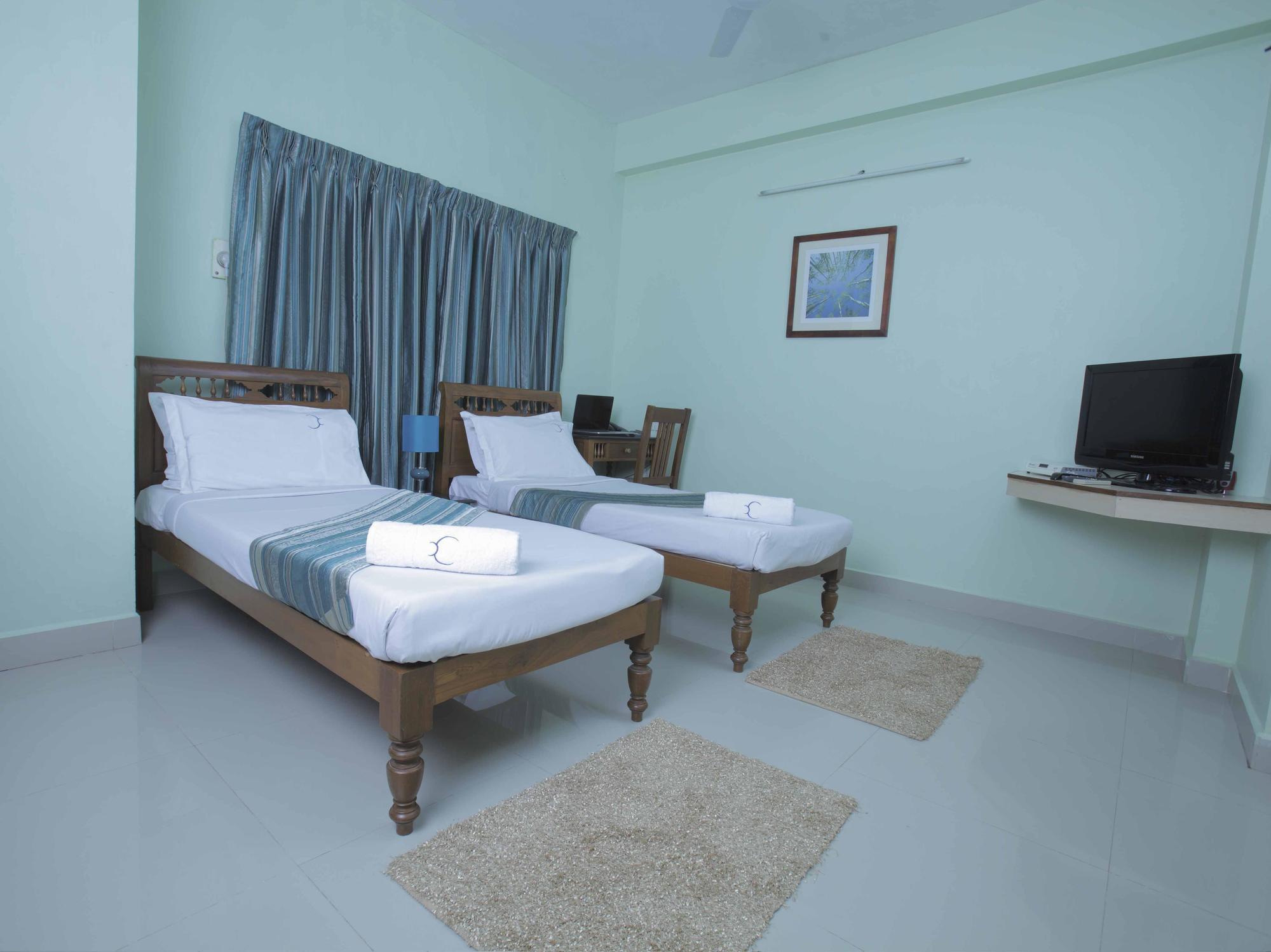 Hotel Crescent Inn Chennai Eksteriør billede