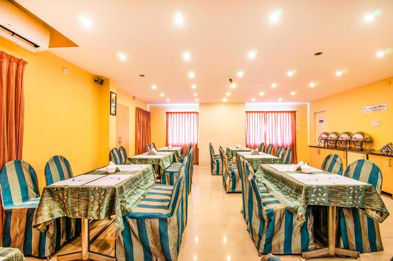 Hotel Crescent Inn Chennai Eksteriør billede