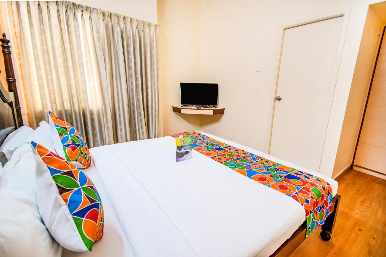 Hotel Crescent Inn Chennai Eksteriør billede