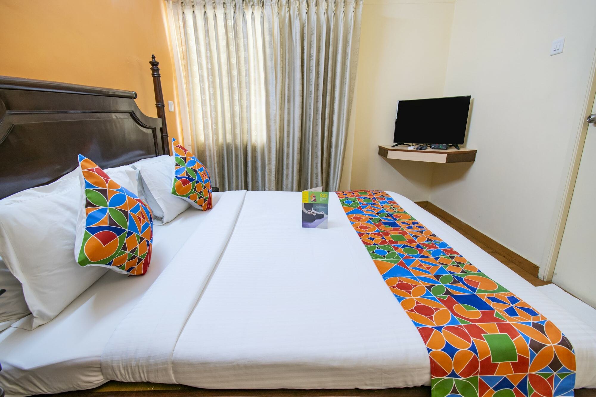 Hotel Crescent Inn Chennai Eksteriør billede